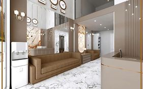 Ami Old Quarter Hotel